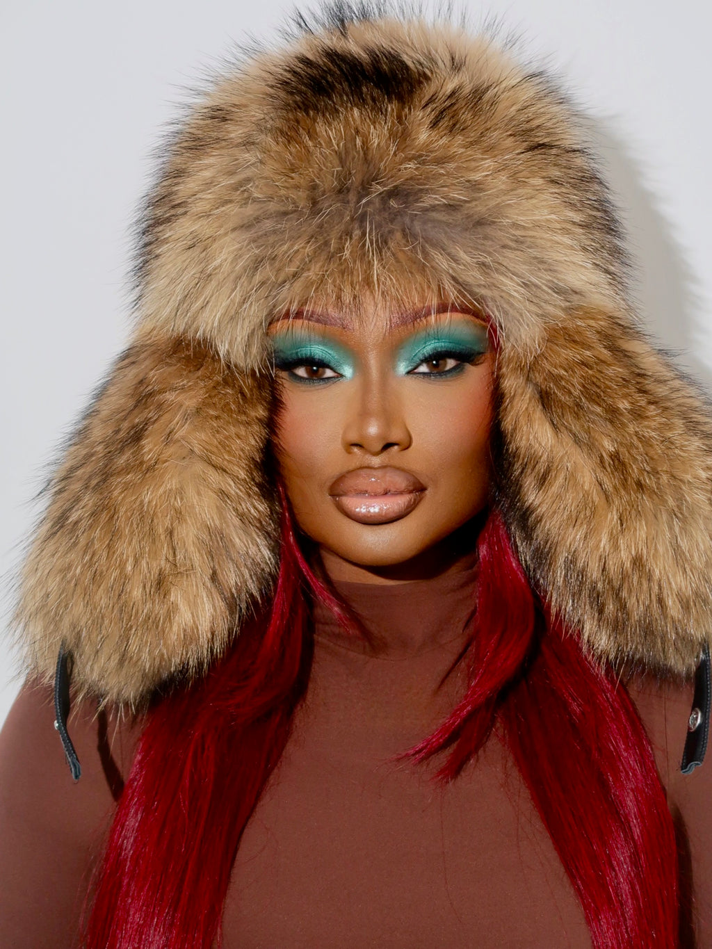 Bonnet impérial en fourrure de raton laveur